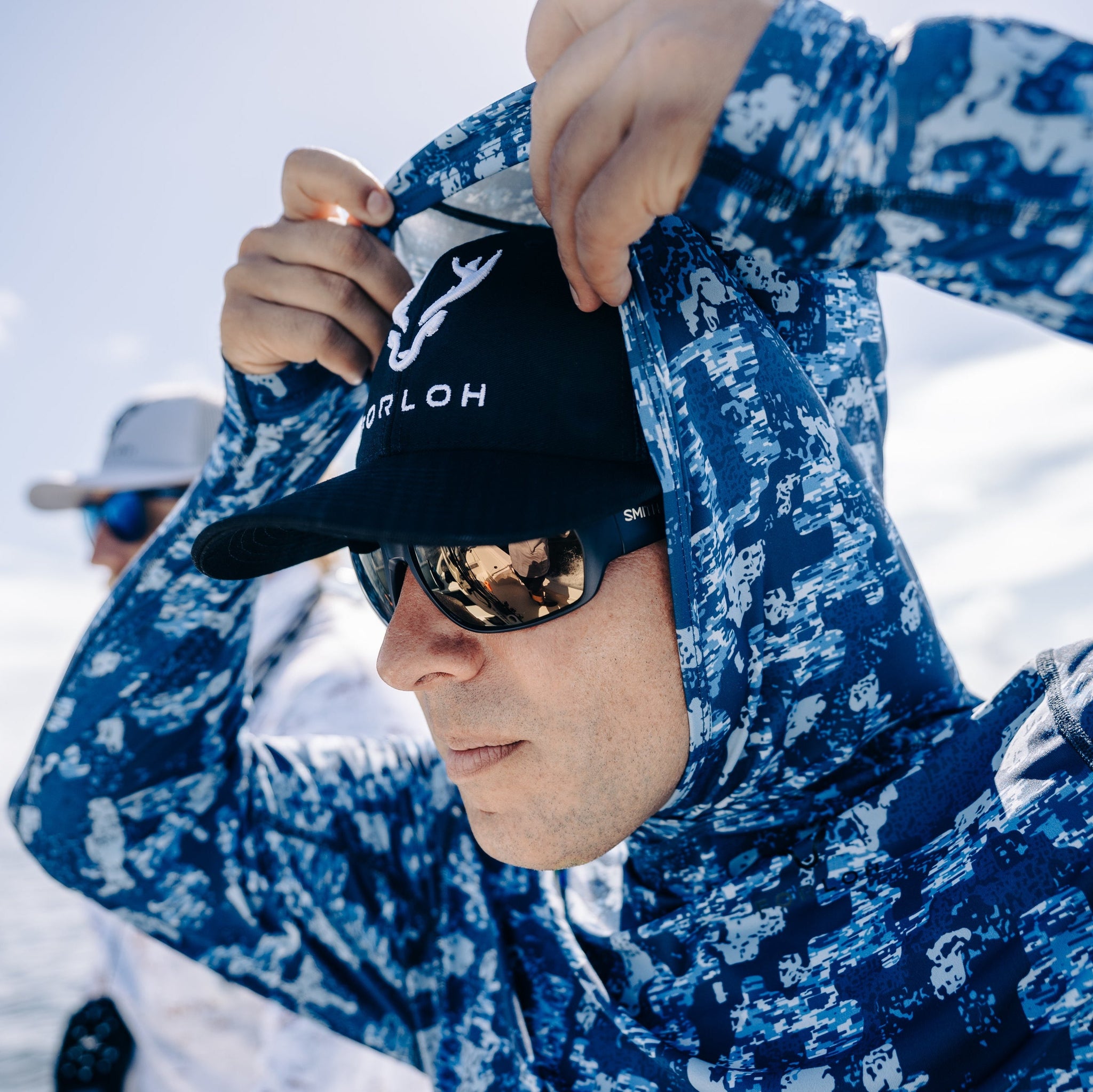 Men's SolAir Hooded LS Shirt