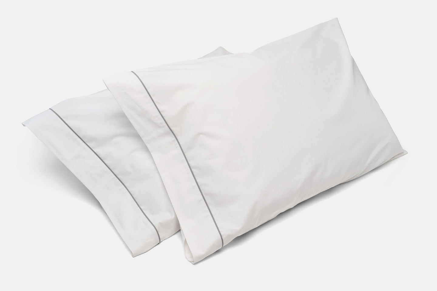 Cotton Bed Pillowcases with Classic Piping Design