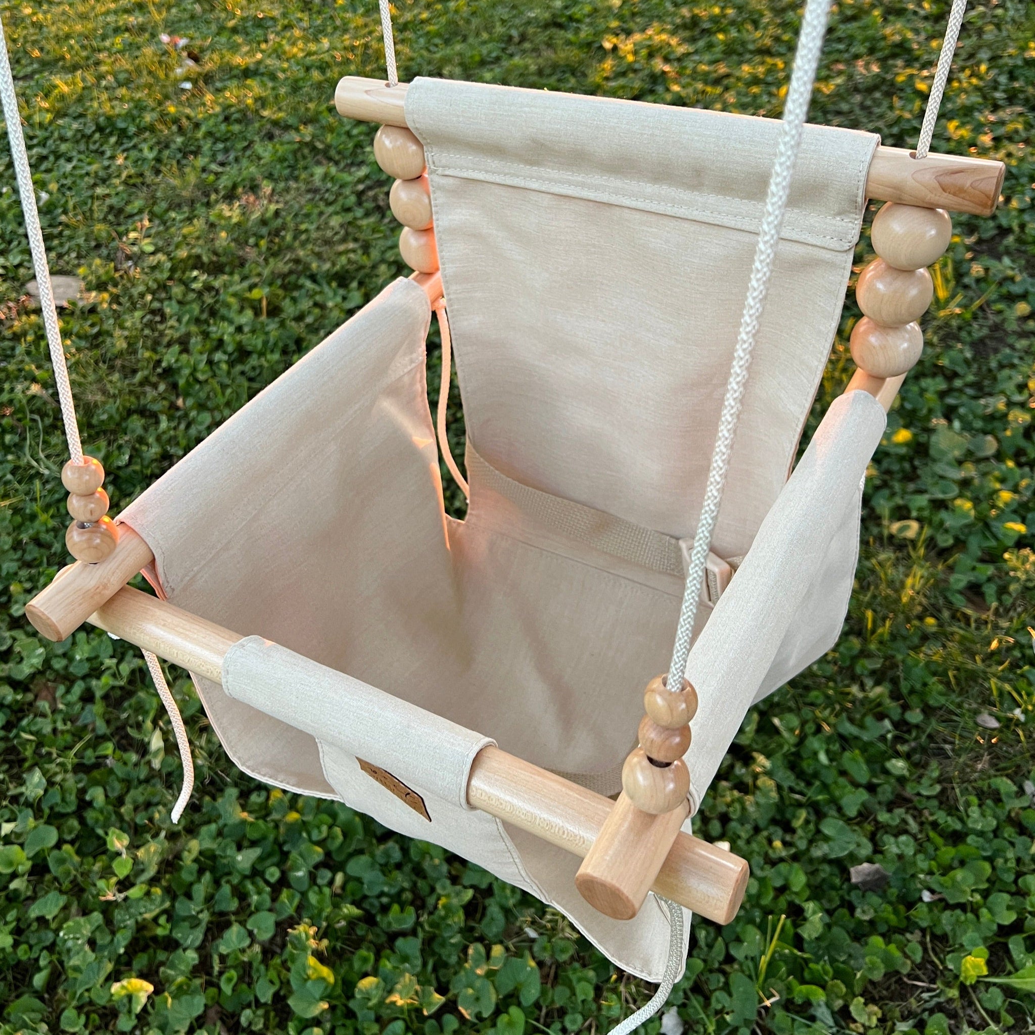 Premium Outdoor High Back Swing – Wheat
