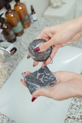 SOLIDSILK® ONYX - Facial Cleansing Bar