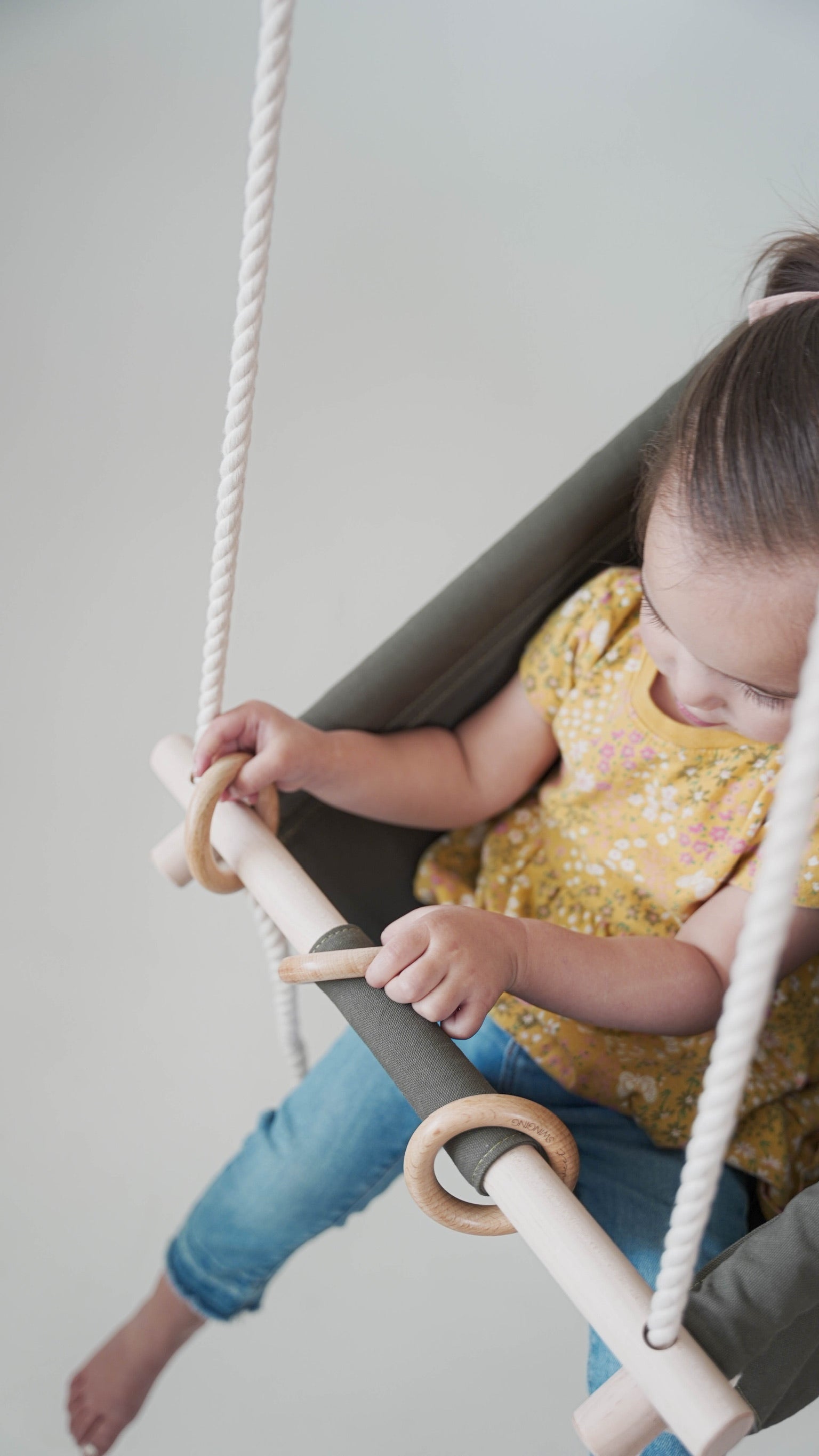 Grow With Me Infant Swing – Thyme